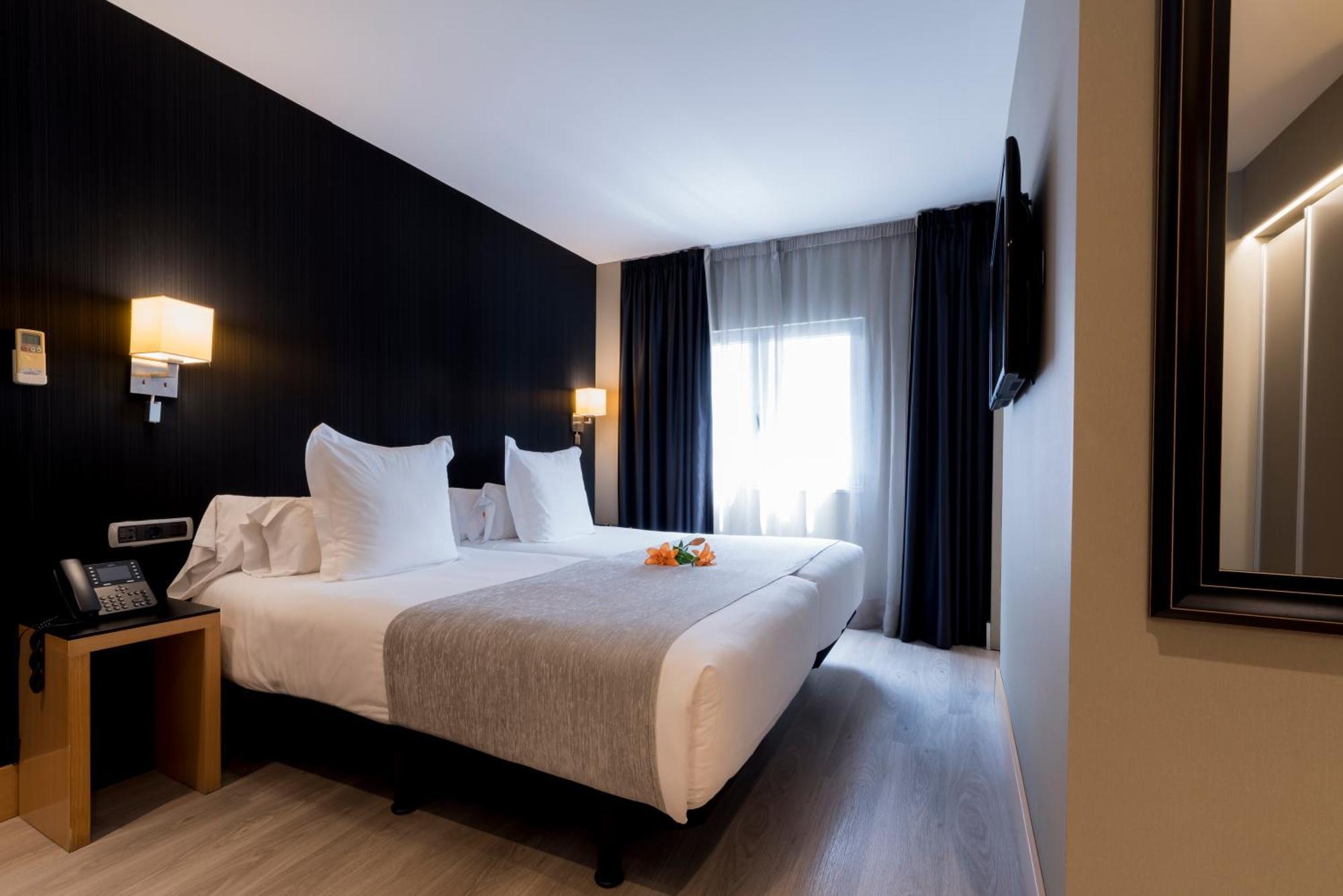 Hotel Plaza La Coruña Eksteriør bilde