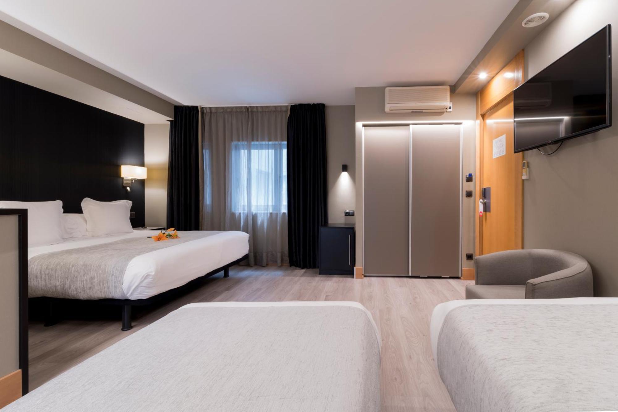 Hotel Plaza La Coruña Eksteriør bilde