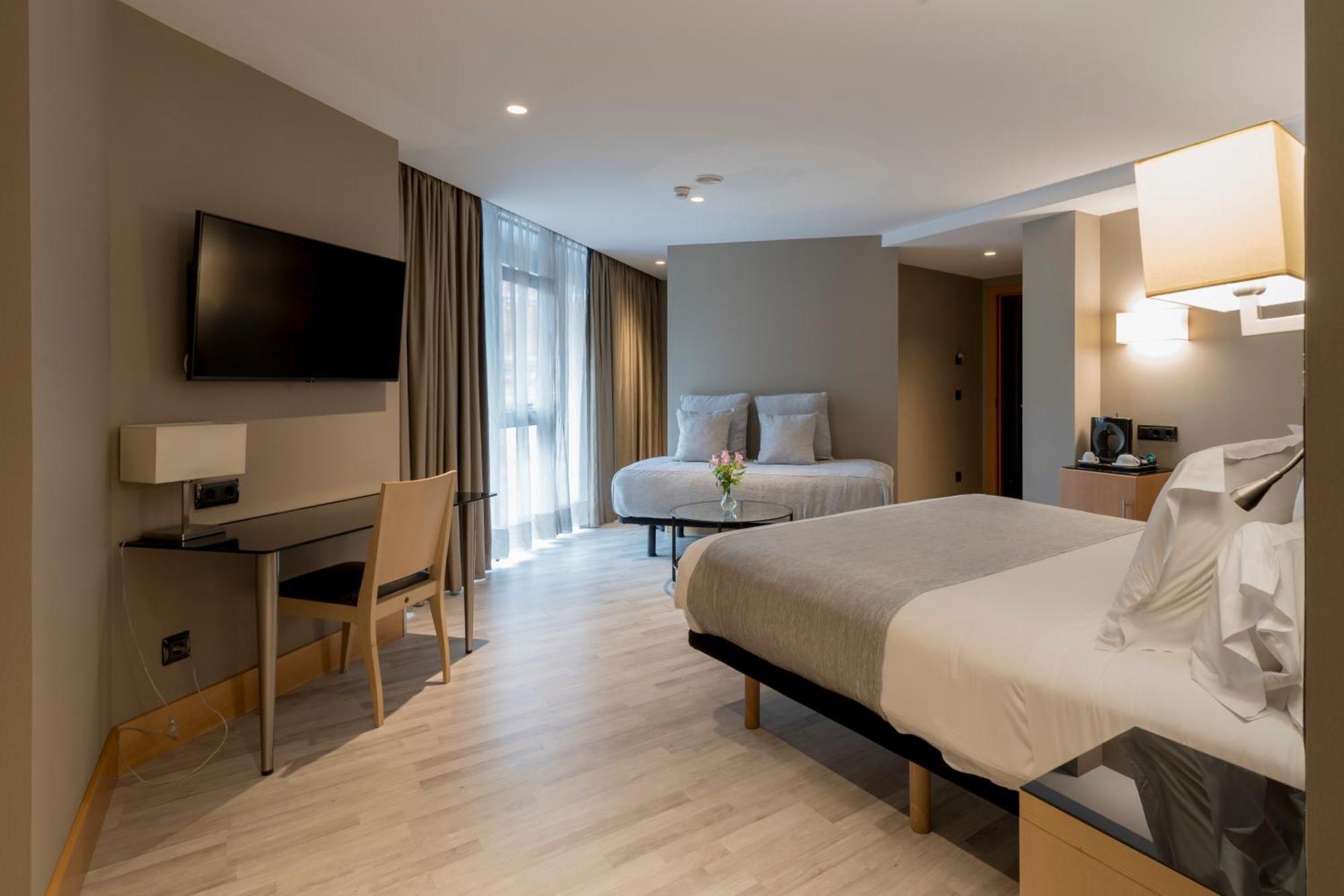 Hotel Plaza La Coruña Eksteriør bilde
